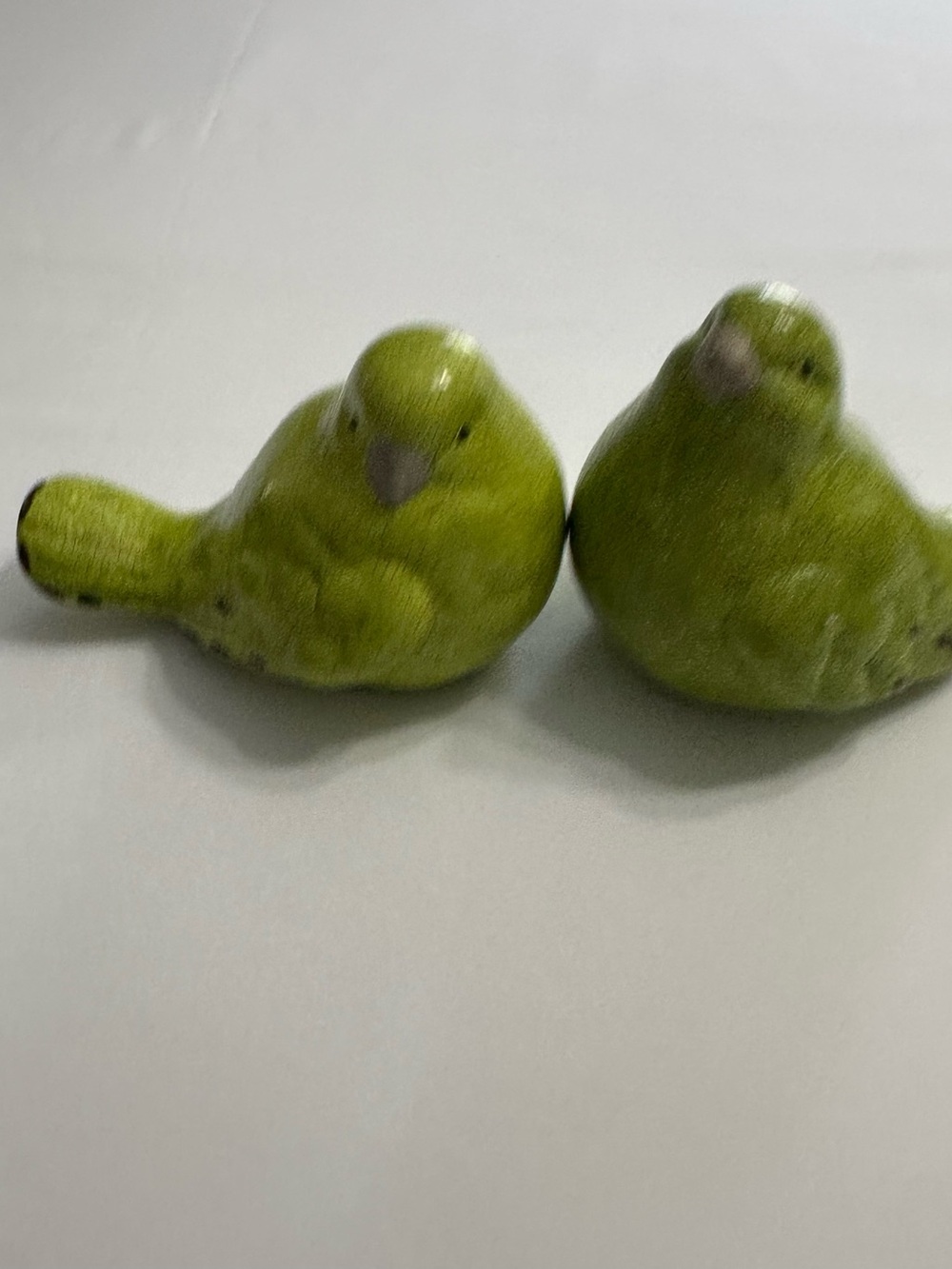 Green Decorative Bird Figurines for Birds Category